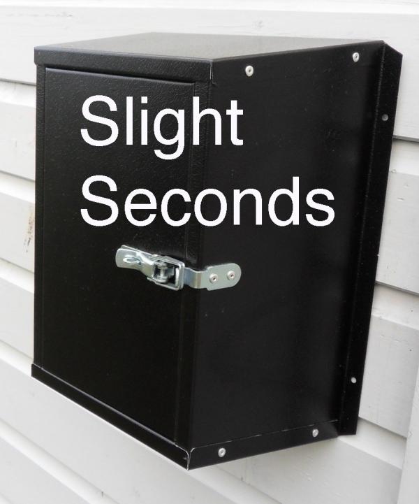 Slight Seconds Tapboxes